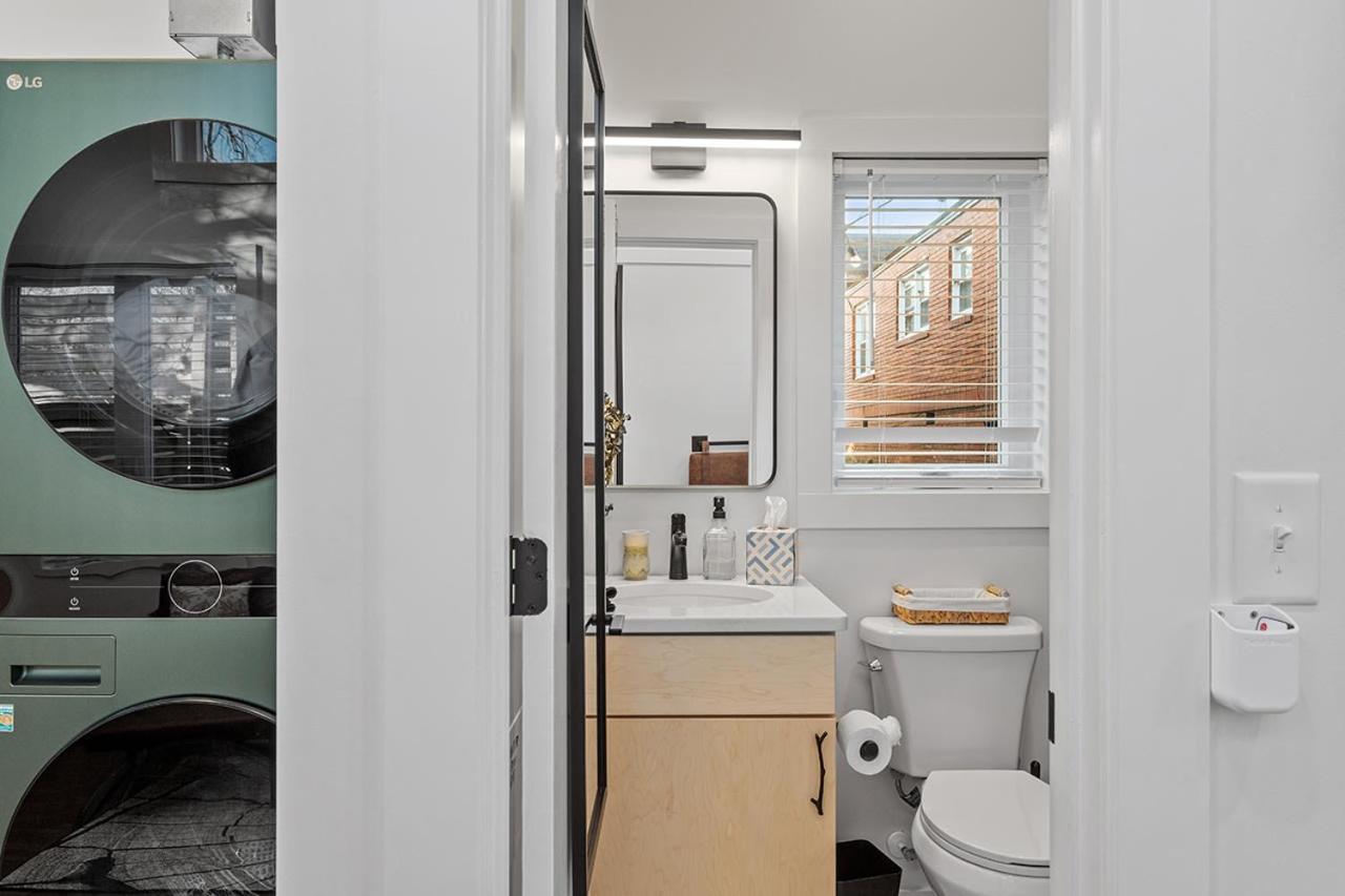 The Acorn - Tiny House In Historic Oakwood Vila Raleigh Exterior foto